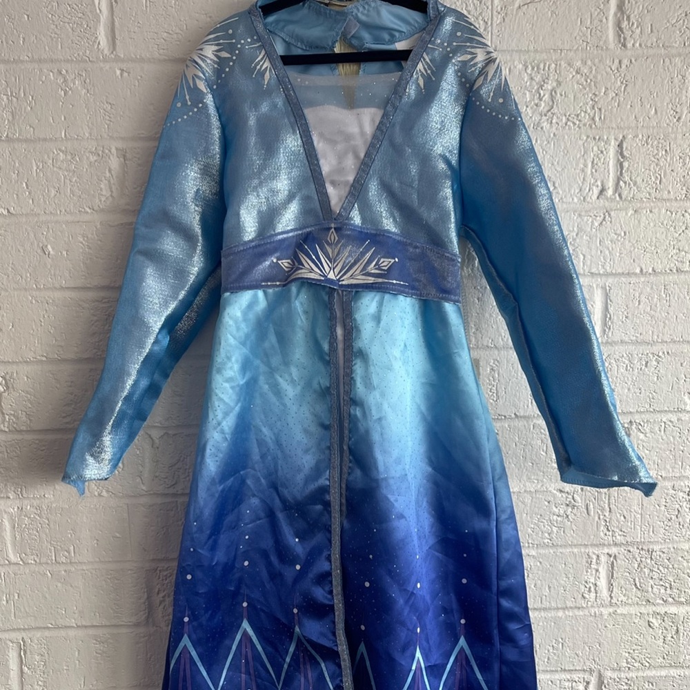 Disney Frozen Princess Elsa Dress with blonde hair piece and bow size 4/6